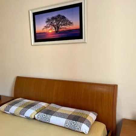 Beachside Family Nest Apt, Spacious & Cozy - By Beta Premium Appartement *