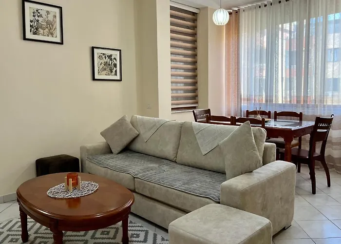 Appartement Beachside Family Nest Apt, Spacious & Cozy - By Beta Premium Golem (Tirana)