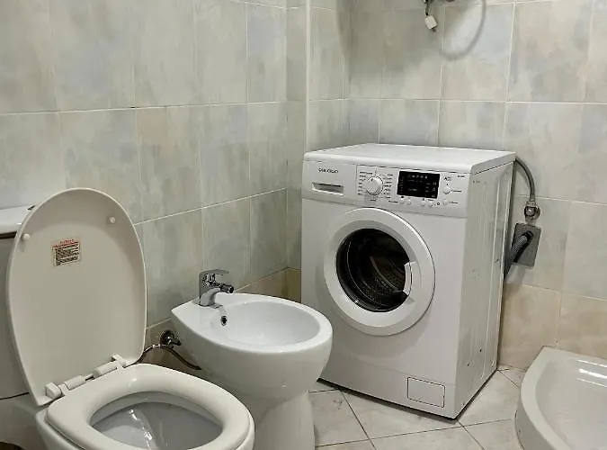 Beachside Family Nest Apt, Spacious & Cozy - By Beta Premium Appartement